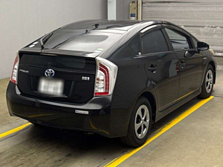 TOYOTA PRIUS 2014