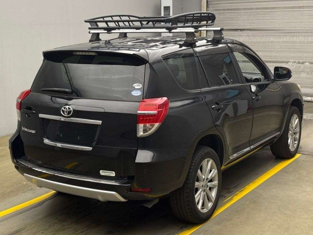 TOYOTA VANGUARD 2010