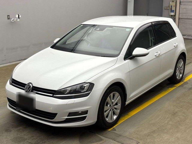 VOLKSWAGEN GOLF 2016