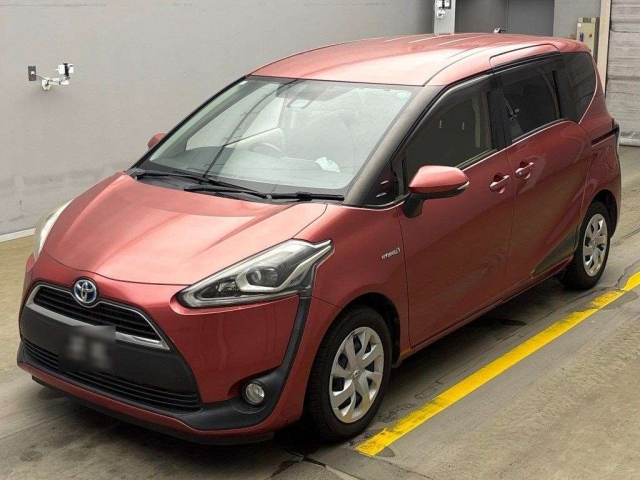 TOYOTA SIENTA 2015