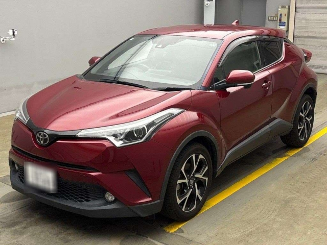 TOYOTA C-HR 2017