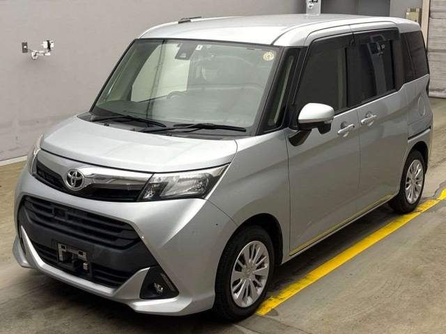 TOYOTA TANK 2018
