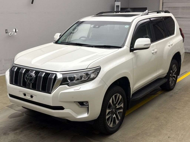 TOYOTA LAND CRUISER PRADO 2022