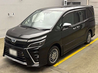 TOYOTA VOXY 2021