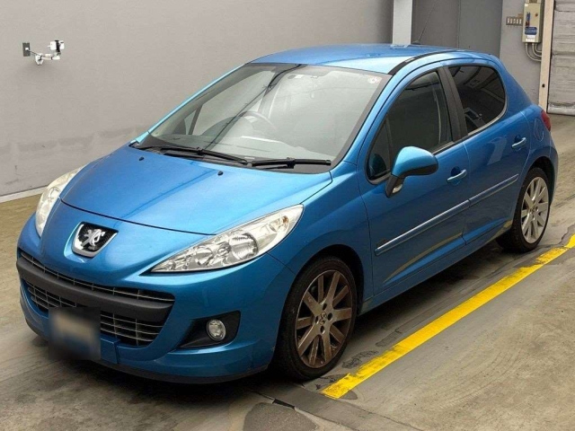 PEUGEOT 207 2012