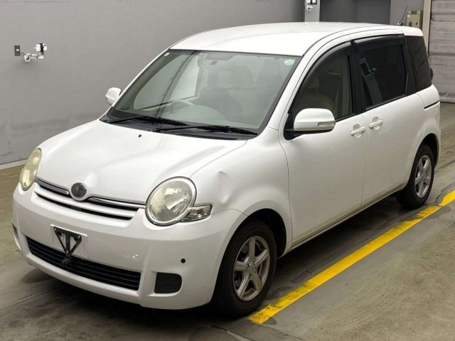 TOYOTA SIENTA 2008