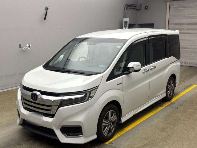 HONDA STEP WAGON 2017