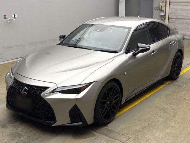 LEXUS IS 2022