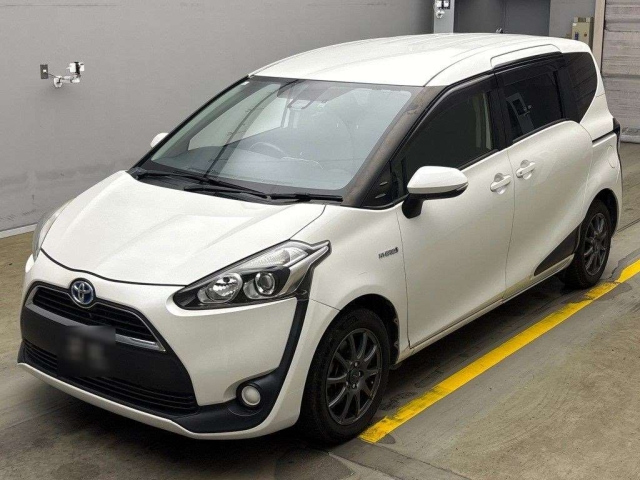 TOYOTA SIENTA 2017