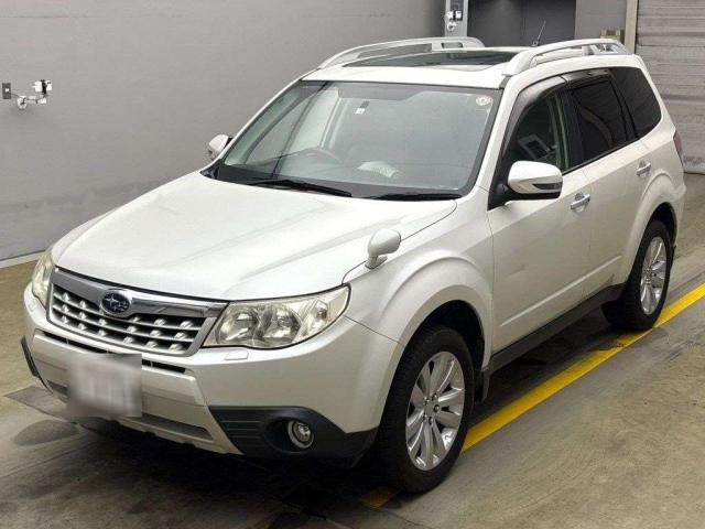SUBARU FORESTER 2010