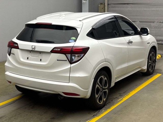 HONDA VEZEL 2016