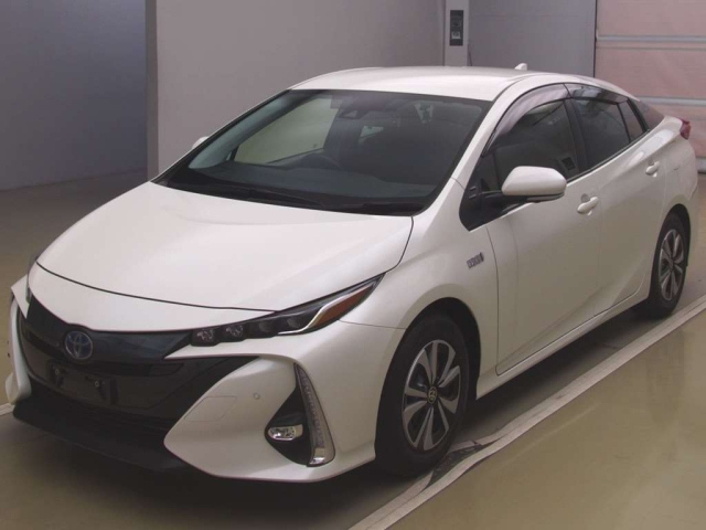 TOYOTA PRIUS PHV 2020