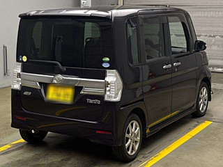 DAIHATSU TANTO 2015