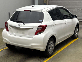 TOYOTA VITZ 2014
