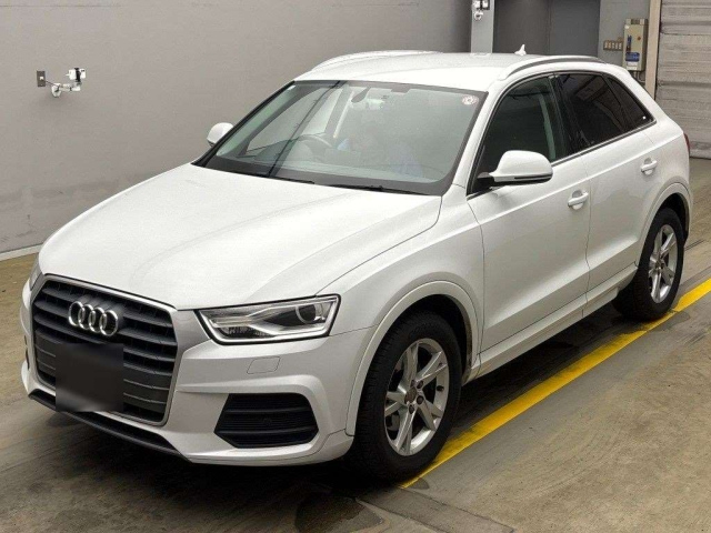 AUDI Q3 2016