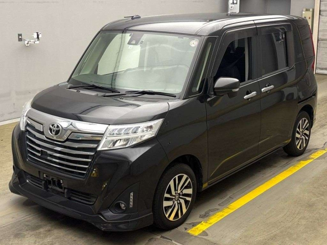 TOYOTA ROOMY 2018