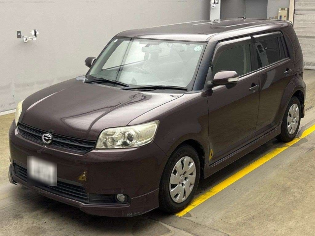 TOYOTA COROLLA RUMION 2015