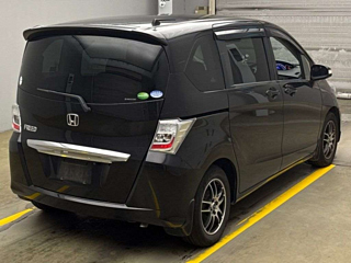 HONDA FREED 2013