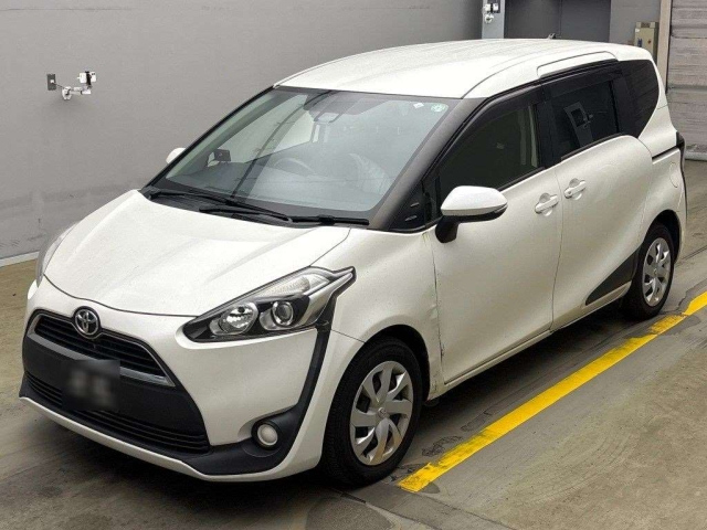 TOYOTA SIENTA 2016