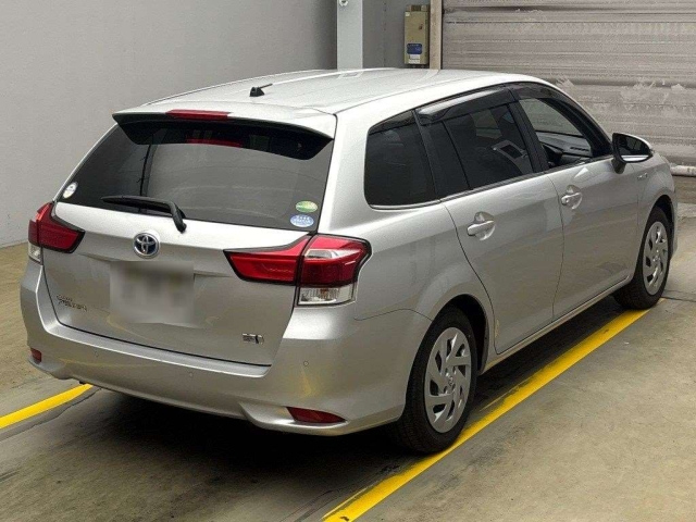 TOYOTA COROLLA FIELDER 2018