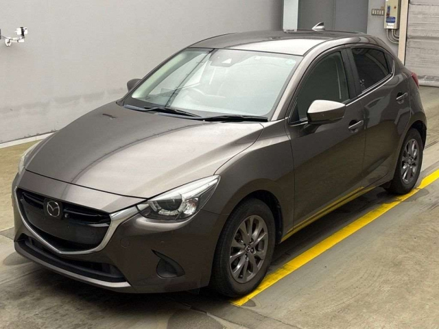 MAZDA DEMIO 2018