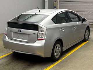 TOYOTA PRIUS 2010
