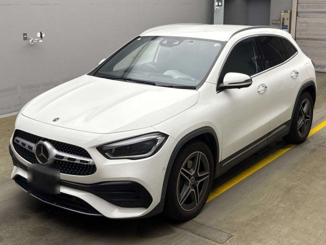 MERCEDES BENZ GLA CLASS 2020