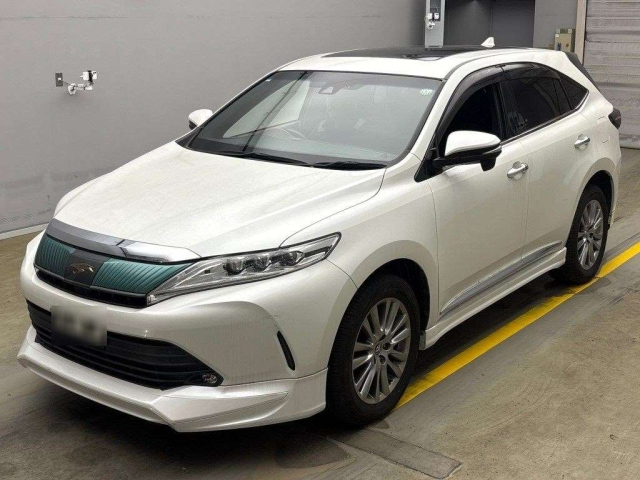 TOYOTA HARRIER 2017