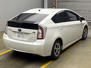 TOYOTA PRIUS 2014