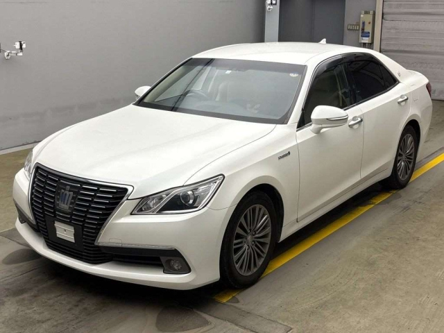 TOYOTA CROWN 2013