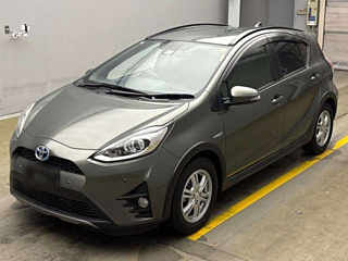 TOYOTA AQUA 2019