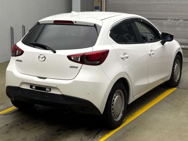 MAZDA DEMIO 2019
