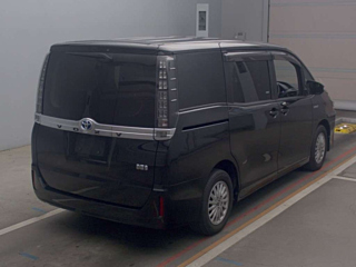 TOYOTA VOXY 2016