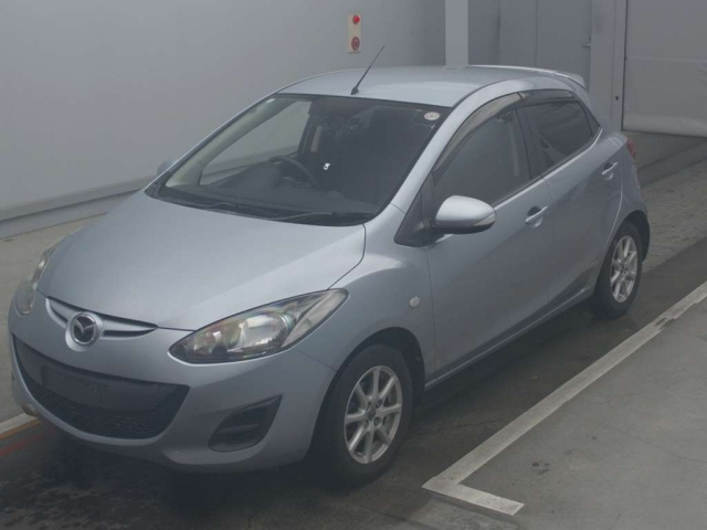 MAZDA DEMIO 2012