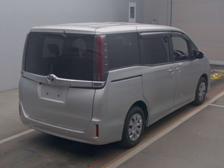 TOYOTA NOAH 2020
