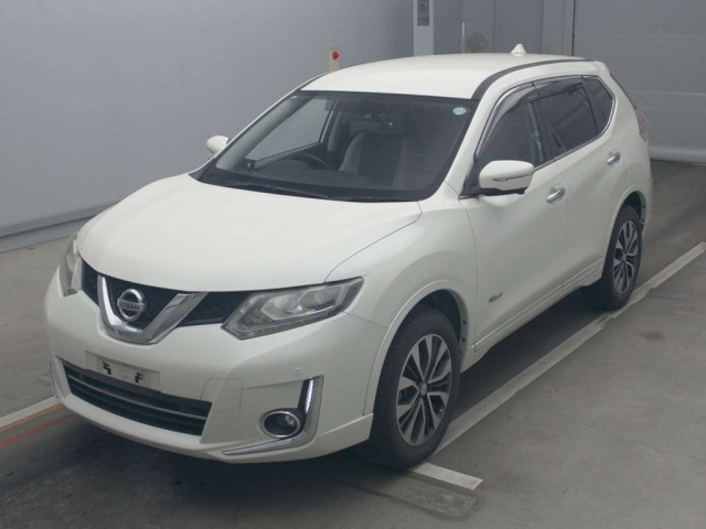 NISSAN X-TRAIL 2015