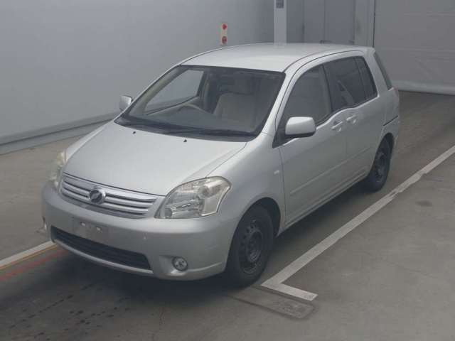 TOYOTA RAUM 2008