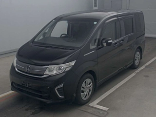 HONDA STEP WAGON 2017