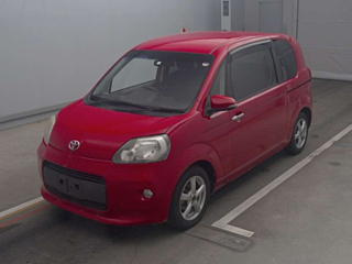 TOYOTA PORTE 2012