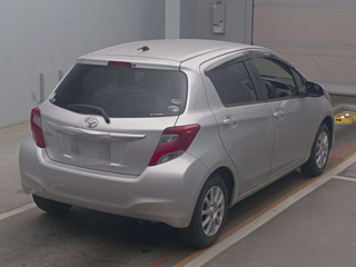 TOYOTA VITZ 2014
