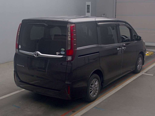 TOYOTA ESQUIRE 2014