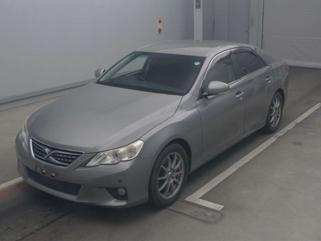 TOYOTA MARK X 2011
