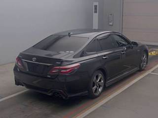 TOYOTA CROWN 2018