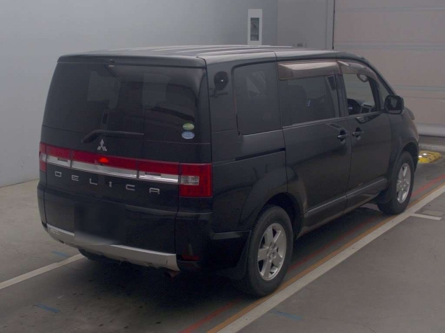 MITSUBISHI DELICA D5 2012
