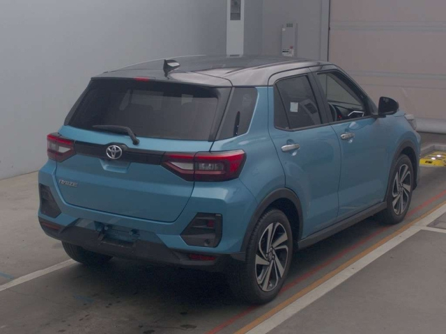 TOYOTA RAIZE 2020