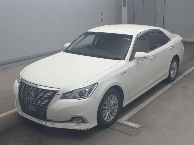 TOYOTA CROWN 2016