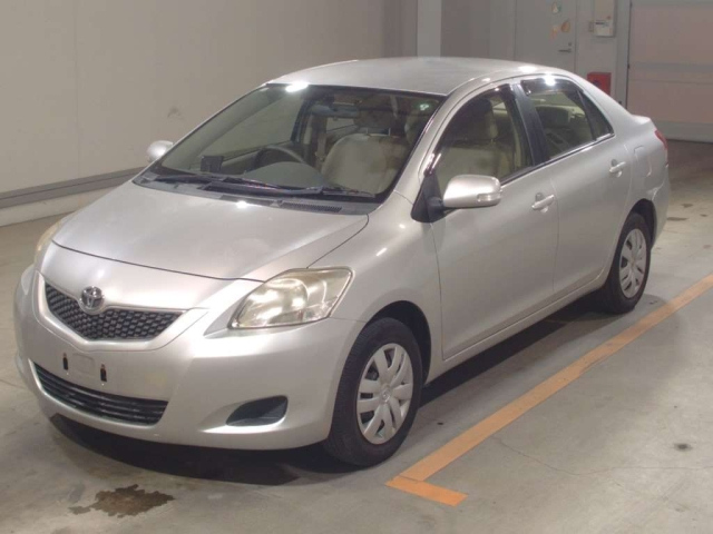 TOYOTA BELTA 2012