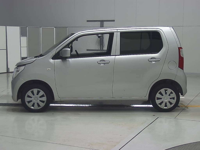 SUZUKI WAGON R 2016