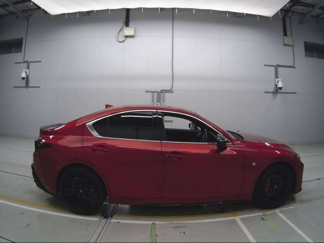 LEXUS IS 2021