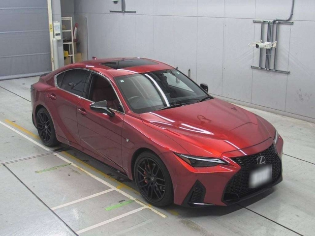 LEXUS IS 2021